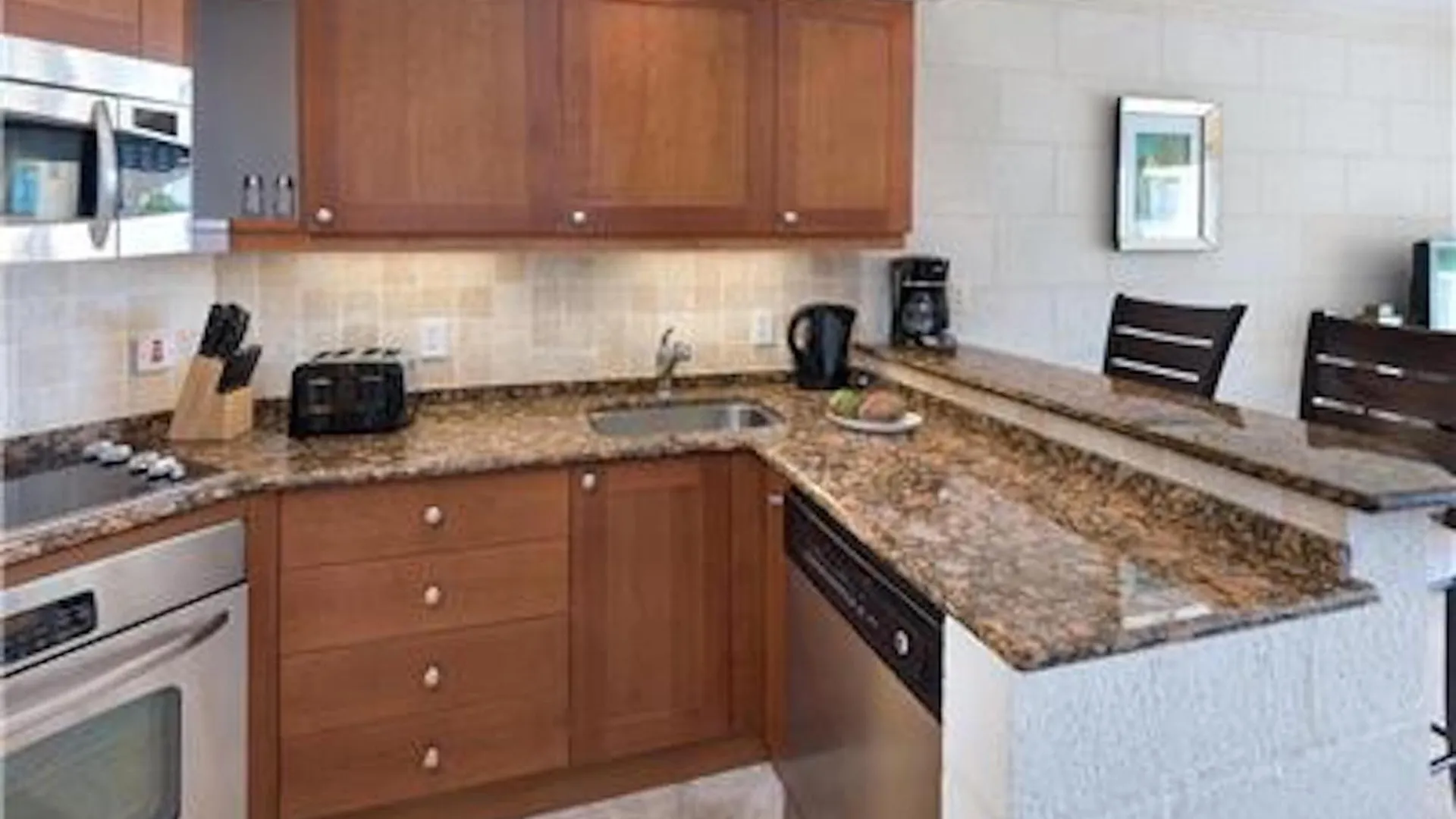 Luxury 5 Stars Royal Apartments -1 Bed Communal Pool Saint James Barbados